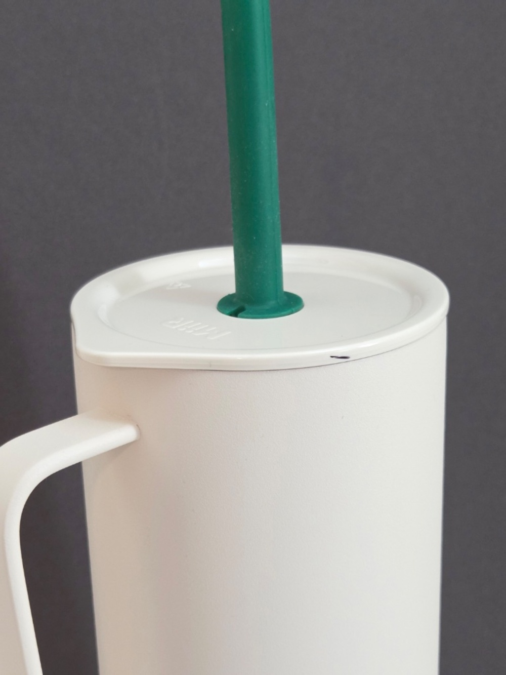 Starbucks x MiiR 2025 Limited Holiday White/Beige Tumbler 32oz with Handle - Picture 8 of 8